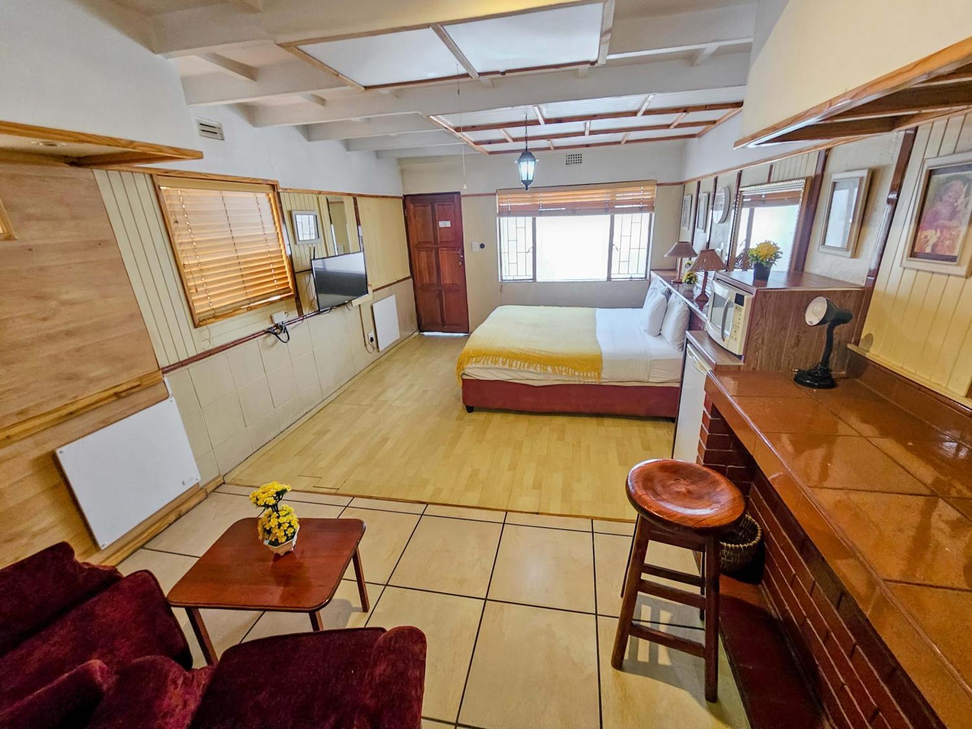 יוהנסבורג Tudor Lodge Guest House מראה חיצוני תמונה